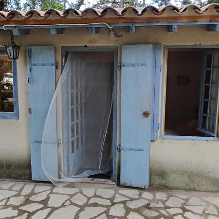 ブルボン Cabanon St Joseph, 2 Personnesヴィラ エクステリア 写真